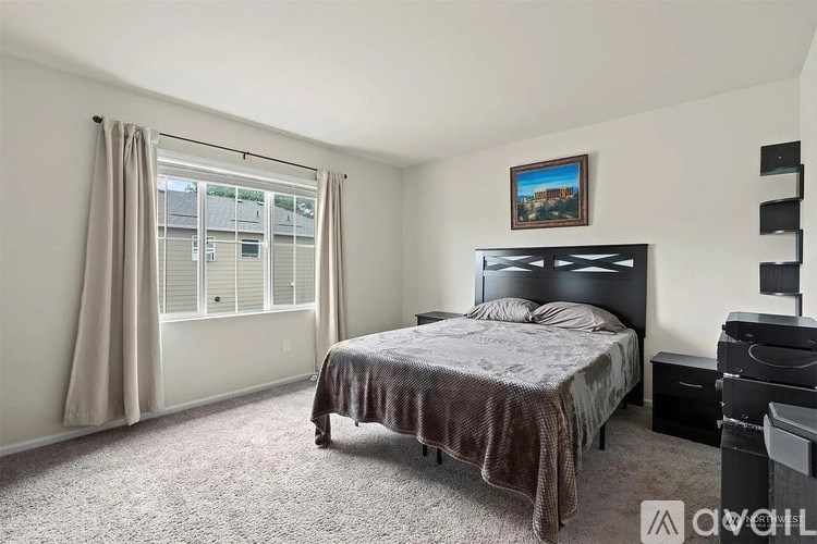 Source URL: https://prod-avail.s3.amazonaws.com/public_images/41513766/listing/tempImageY688CJ.jpg