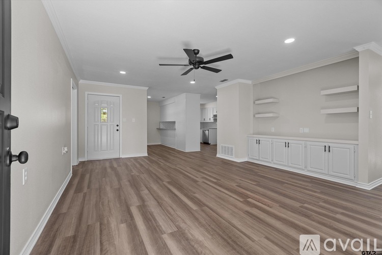 Source URL: https://prod-avail.s3.amazonaws.com/public_images/36590154/listing/livingroom3.jpg