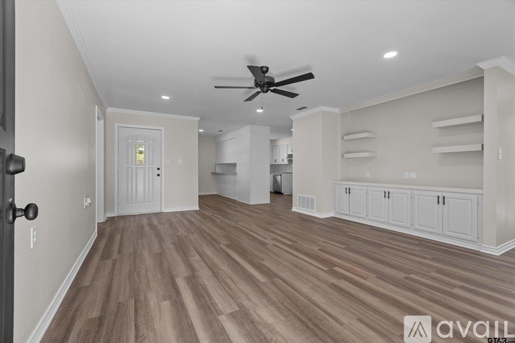 Source URL: https://prod-avail.s3.amazonaws.com/public_images/36590154/listing/livingroom3.jpg