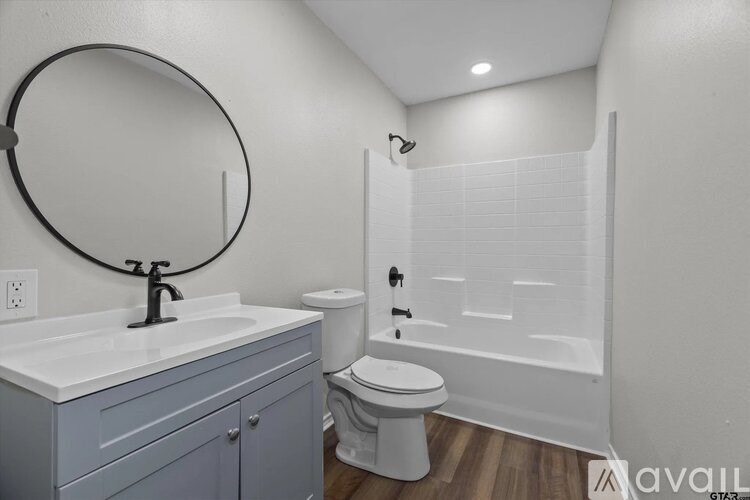 Source URL: https://prod-avail.s3.amazonaws.com/public_images/36499909/listing/ezgif.com-webp-to-jpg_(3).jpg