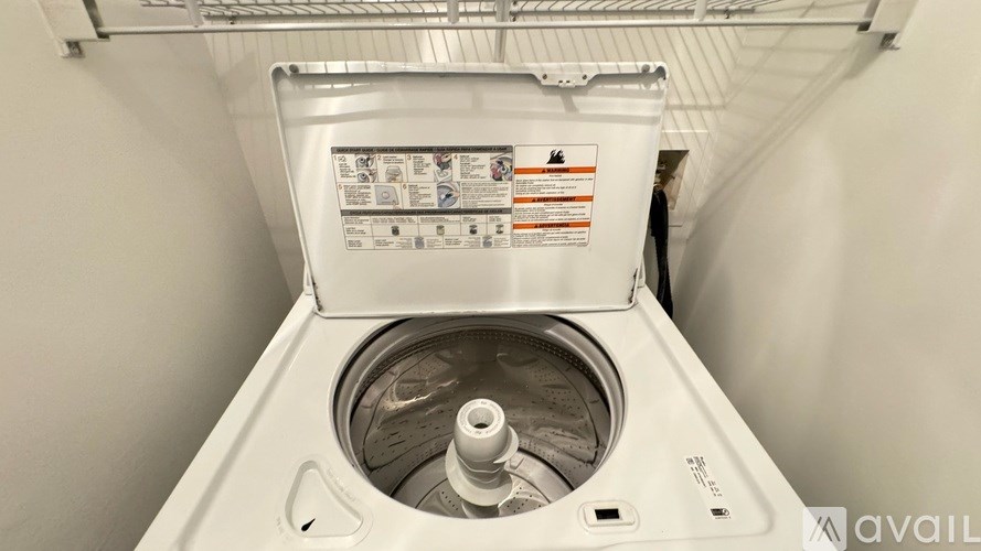 Source URL: https://prod-avail.s3.amazonaws.com/public_images/41493955/listing/44.jpg