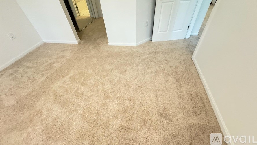 Source URL: https://prod-avail.s3.amazonaws.com/public_images/41493976/listing/73.jpg