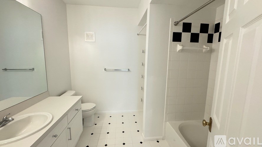 Source URL: https://prod-avail.s3.amazonaws.com/public_images/41493983/listing/84.jpg