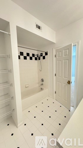 Source URL: https://prod-avail.s3.amazonaws.com/public_images/41493986/listing/86.jpg