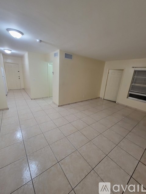 Source URL: https://prod-avail.s3.amazonaws.com/public_images/36756338/listing/20231111_182140.jpg