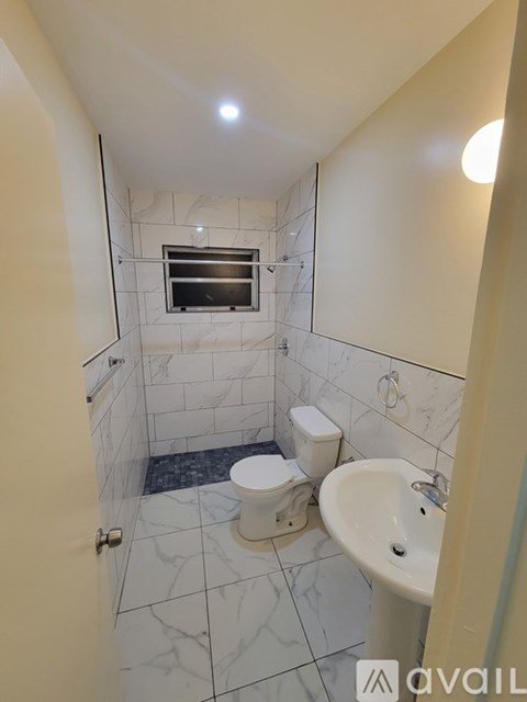 Source URL: https://prod-avail.s3.amazonaws.com/public_images/36756342/listing/20231111_181814.jpg