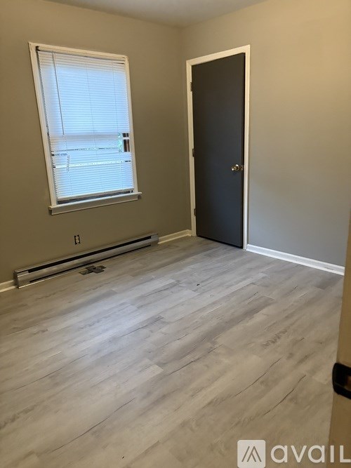 Source URL: https://prod-avail.s3.amazonaws.com/public_images/41499225/listing/IMG_0135.jpeg