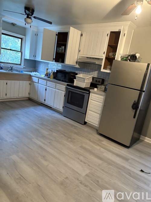 Source URL: https://prod-avail.s3.amazonaws.com/public_images/41499229/listing/IMG_0139.jpeg