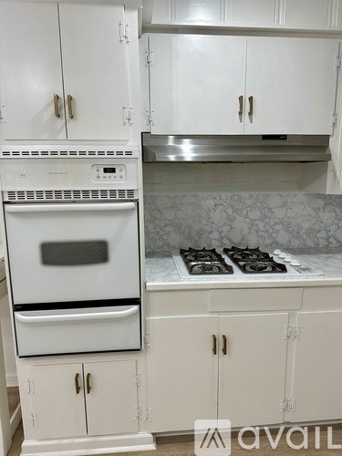 Source URL: https://prod-avail.s3.amazonaws.com/public_images/37547909/listing/IMG_5534.jpeg