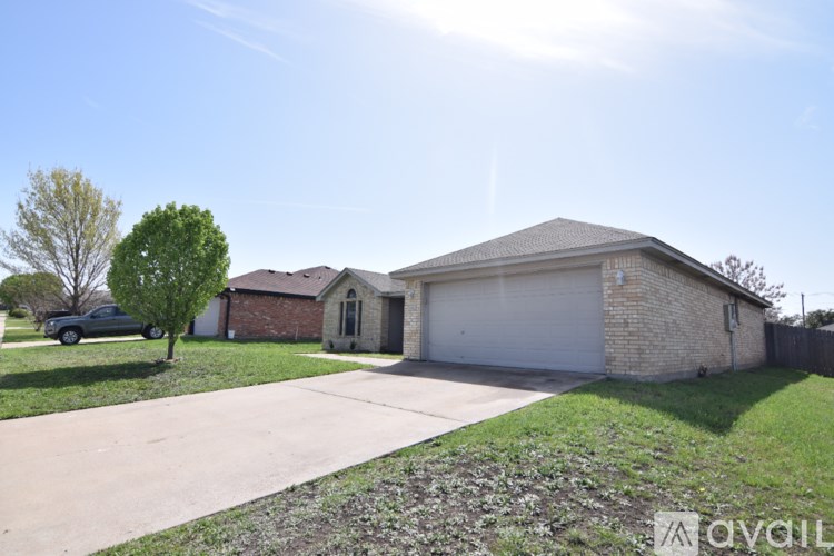 Source URL: https://prod-avail.s3.amazonaws.com/public_images/41507414/listing/2.png