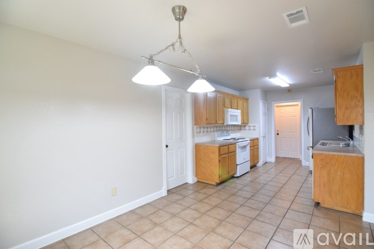 Source URL: https://prod-avail.s3.amazonaws.com/public_images/37492425/listing/4.png