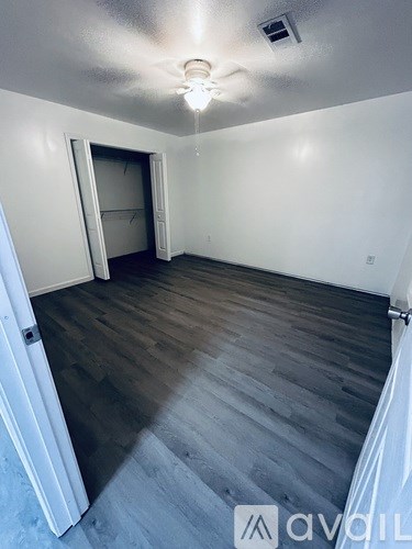 Source URL: https://prod-avail.s3.amazonaws.com/public_images/38515528/listing/IMG_3638.jpeg