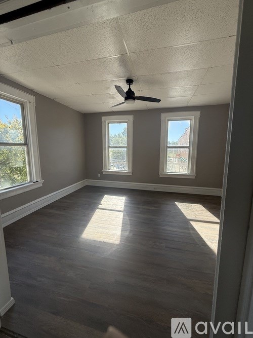 Source URL: https://prod-avail.s3.amazonaws.com/public_images/41506058/listing/IMG_2144.jpeg