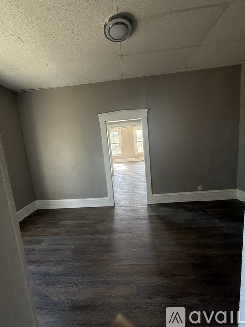 Source URL: https://prod-avail.s3.amazonaws.com/public_images/41506060/listing/IMG_2141.jpeg