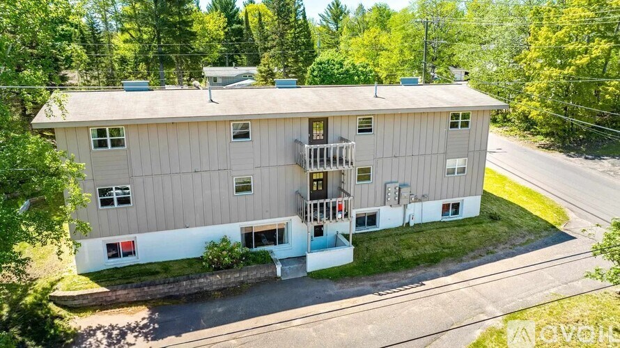 Source URL: https://prod-avail.s3.amazonaws.com/public_images/39424091/listing/11th_Ave_back.jpg