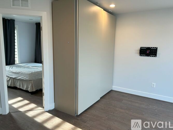 Source URL: https://prod-avail.s3.amazonaws.com/public_images/38923487/listing/Loft_2.JPG