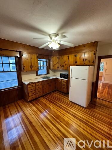 Source URL: https://prod-avail.s3.amazonaws.com/public_images/39105646/listing/10.jpg