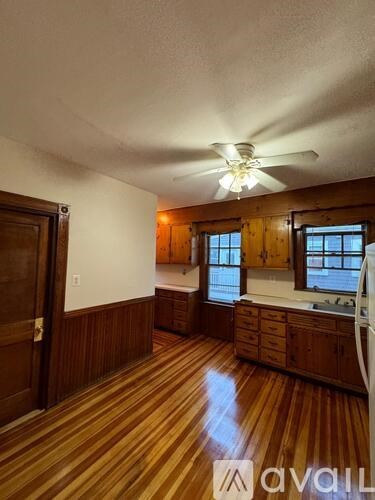 Source URL: https://prod-avail.s3.amazonaws.com/public_images/39105638/listing/9.jpg