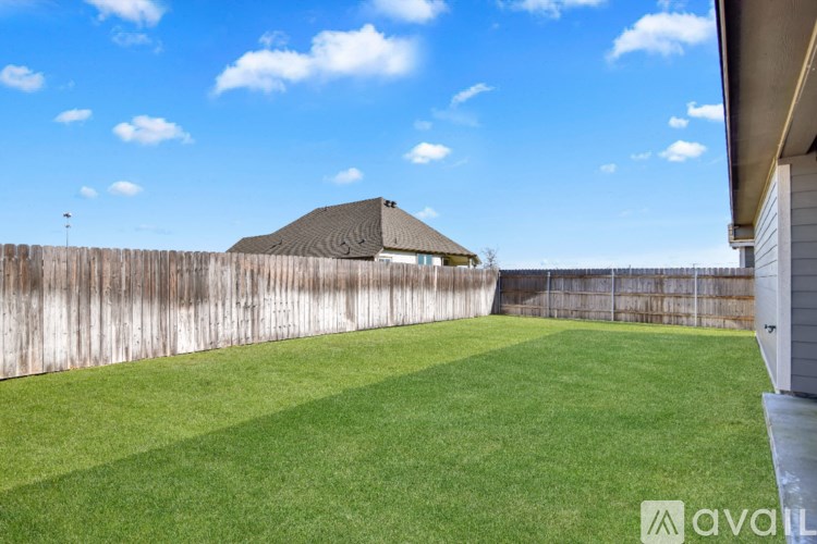 Source URL: https://prod-avail.s3.amazonaws.com/public_images/41507853/listing/21.png