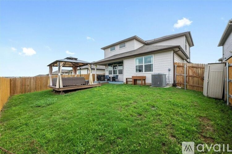 Source URL: https://prod-avail.s3.amazonaws.com/public_images/38977424/listing/2003368157274.jpg