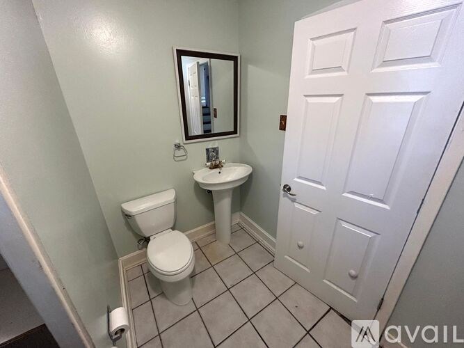 Source URL: https://prod-avail.s3.amazonaws.com/public_images/40066145/listing/1_(7).jpg