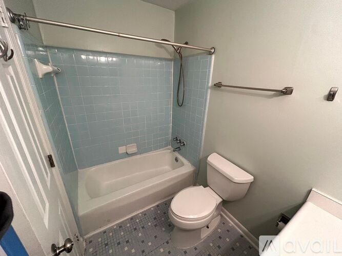 Source URL: https://prod-avail.s3.amazonaws.com/public_images/40066173/listing/3_(19).jpg