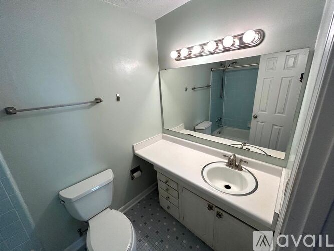 Source URL: https://prod-avail.s3.amazonaws.com/public_images/40066172/listing/3_(20).jpg