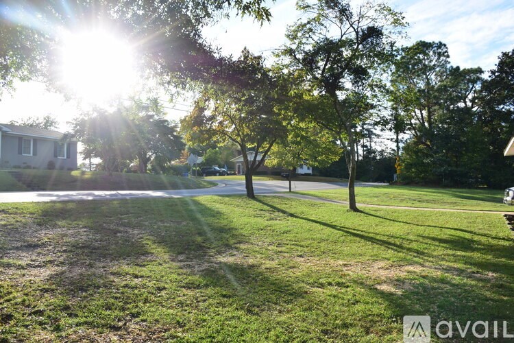 Source URL: https://prod-avail.s3.amazonaws.com/public_images/40066161/listing/0_(8).JPG