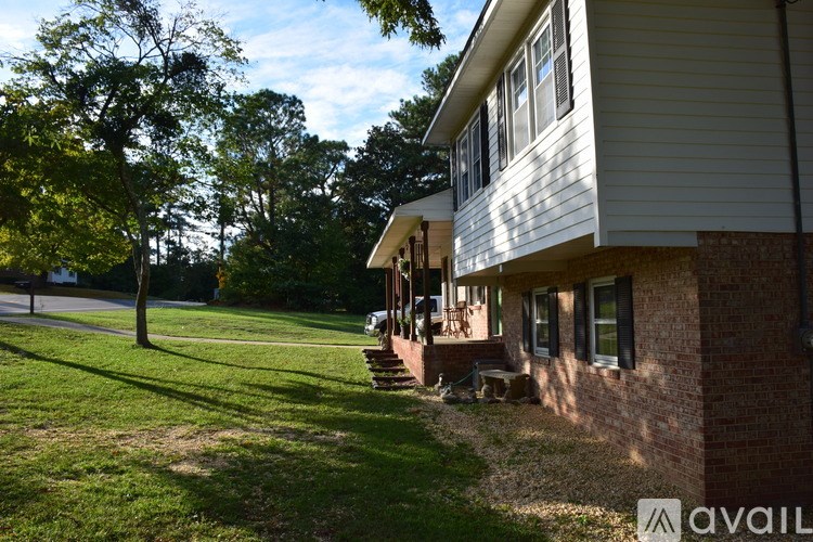 Source URL: https://prod-avail.s3.amazonaws.com/public_images/40066163/listing/0_(17).JPG