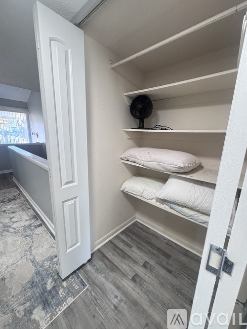 Source URL: https://prod-avail.s3.amazonaws.com/public_images/41500168/listing/IMG_3185.jpeg