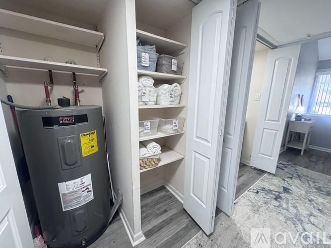 Source URL: https://prod-avail.s3.amazonaws.com/public_images/41500169/listing/IMG_3187.jpeg