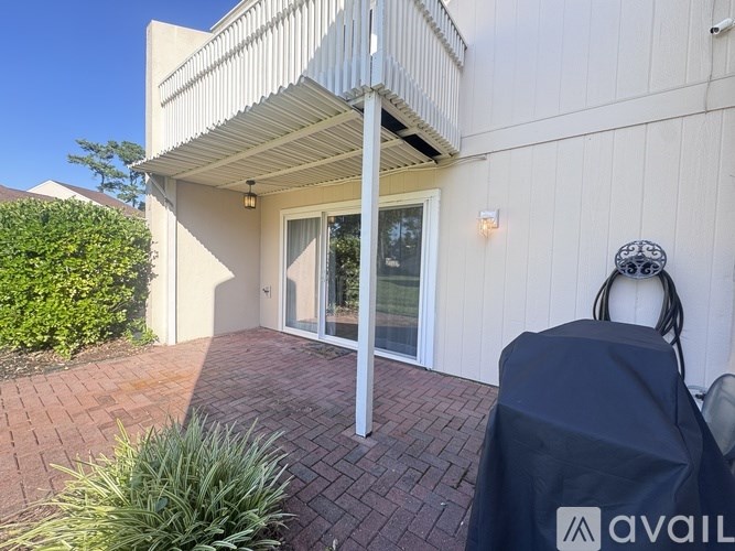 Source URL: https://prod-avail.s3.amazonaws.com/public_images/41500185/listing/IMG_3222.jpeg