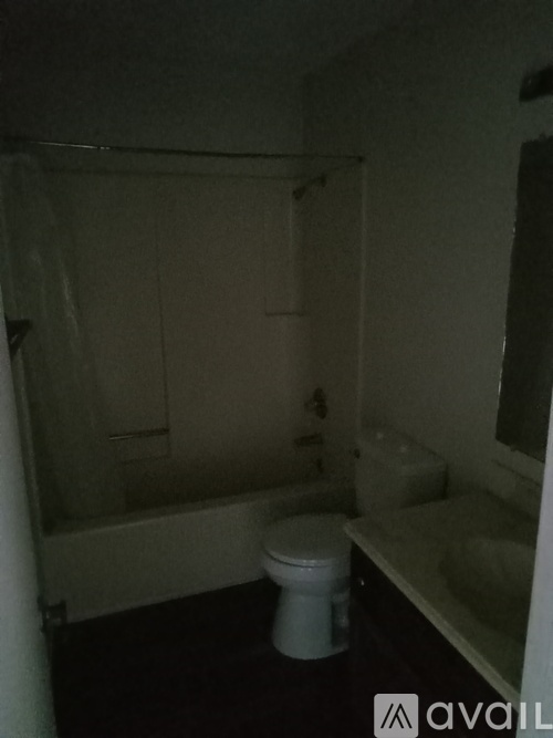 Source URL: https://prod-avail.s3.amazonaws.com/public_images/41504809/listing/20241213_152108.jpg