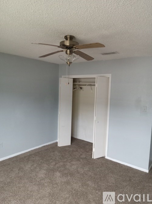 Source URL: https://prod-avail.s3.amazonaws.com/public_images/41504815/listing/20241213_152017.jpg