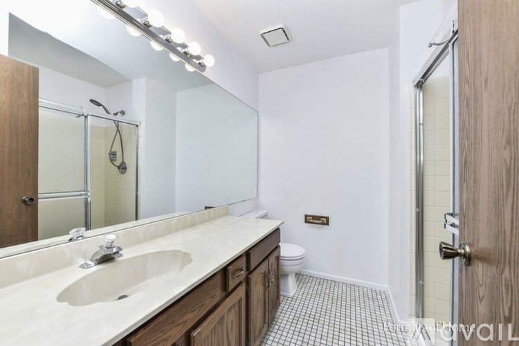 Source URL: https://prod-avail.s3.amazonaws.com/public_images/39374194/listing/IMG_1537.jpg