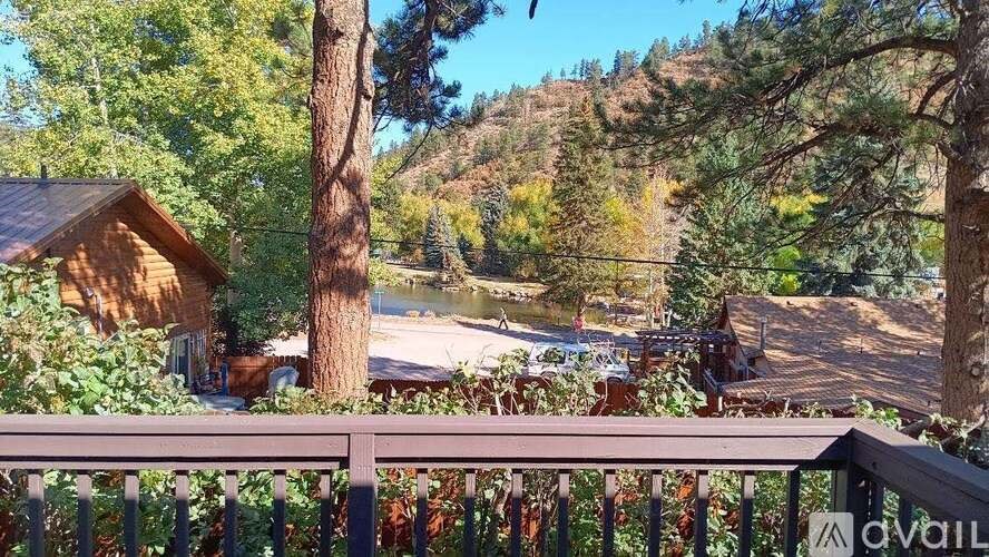 Source URL: https://prod-avail.s3.amazonaws.com/public_images/39956282/listing/lakeview.jpeg