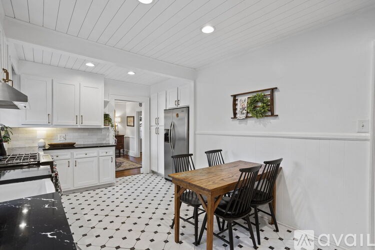 Source URL: https://prod-avail.s3.amazonaws.com/public_images/40190273/listing/17-web-or-mls-17-Grove.jpg