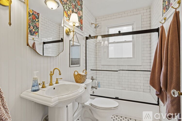 Source URL: https://prod-avail.s3.amazonaws.com/public_images/40190274/listing/19-web-or-mls-19-Grove.jpg