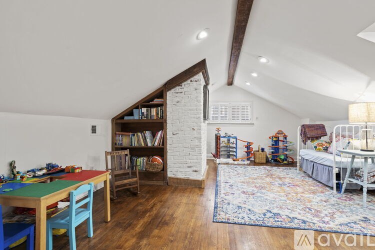 Source URL: https://prod-avail.s3.amazonaws.com/public_images/40190281/listing/29-web-or-mls-29-Grove.jpg