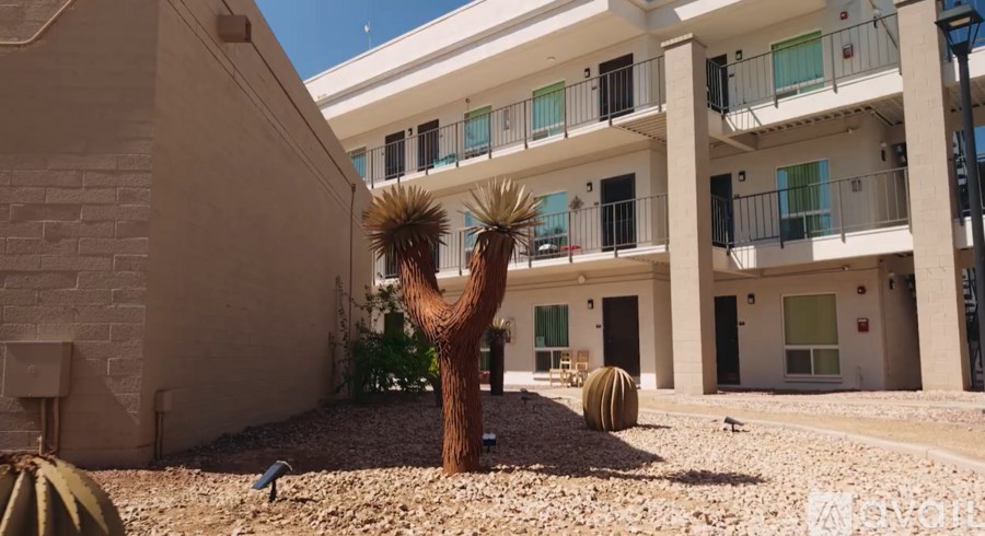 Source URL: https://prod-avail.s3.amazonaws.com/public_images/41500140/listing/Screenshot_2025-10-16_102820.png