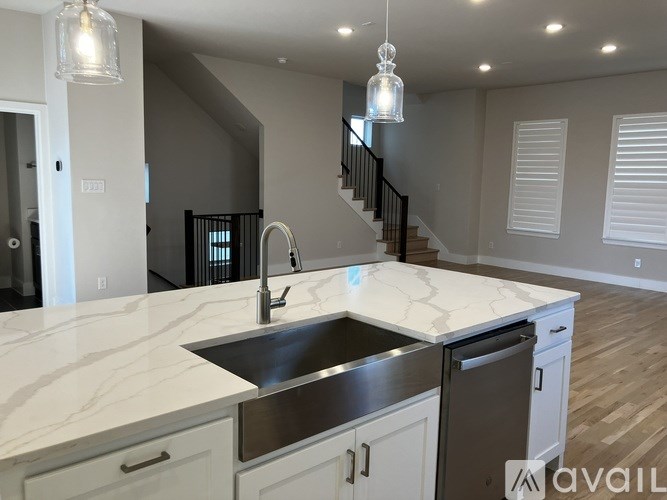 Source URL: https://prod-avail.s3.amazonaws.com/public_images/41499904/listing/view_from_kitch.JPEG