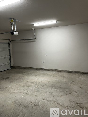 Source URL: https://prod-avail.s3.amazonaws.com/public_images/41499870/listing/dbl_car_garage.JPEG