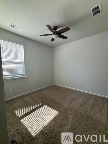 Source URL: https://prod-avail.s3.amazonaws.com/public_images/41506287/listing/IMG_9629.jpeg