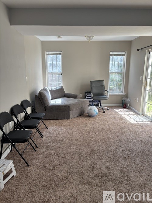 Source URL: https://prod-avail.s3.amazonaws.com/public_images/41497147/listing/IMG_0330.jpeg