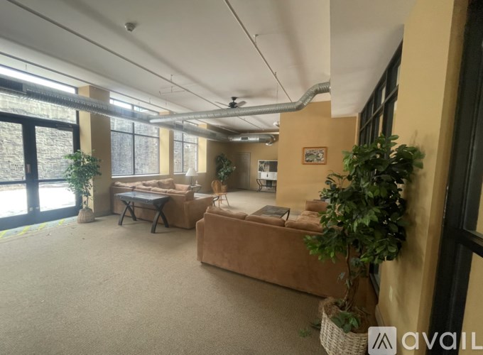 Source URL: https://prod-avail.s3.amazonaws.com/public_images/41502213/listing/Screenshot_2025-10-22_at_1.54.19%E2%80%AFPM.png