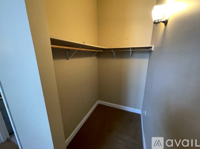 Source URL: https://prod-avail.s3.amazonaws.com/public_images/41502219/listing/Screenshot_2025-10-22_at_1.54.17%E2%80%AFPM.png