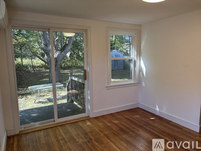 Source URL: https://prod-avail.s3.amazonaws.com/public_images/41501934/listing/IMG_6906.jpeg