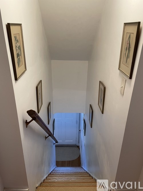 Source URL: https://prod-avail.s3.amazonaws.com/public_images/41501897/listing/IMG_2763.jpeg