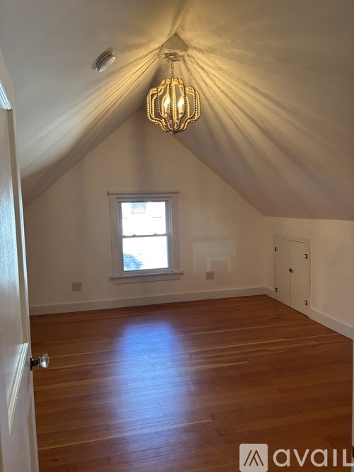 Source URL: https://prod-avail.s3.amazonaws.com/public_images/41501921/listing/IMG_6913.jpeg