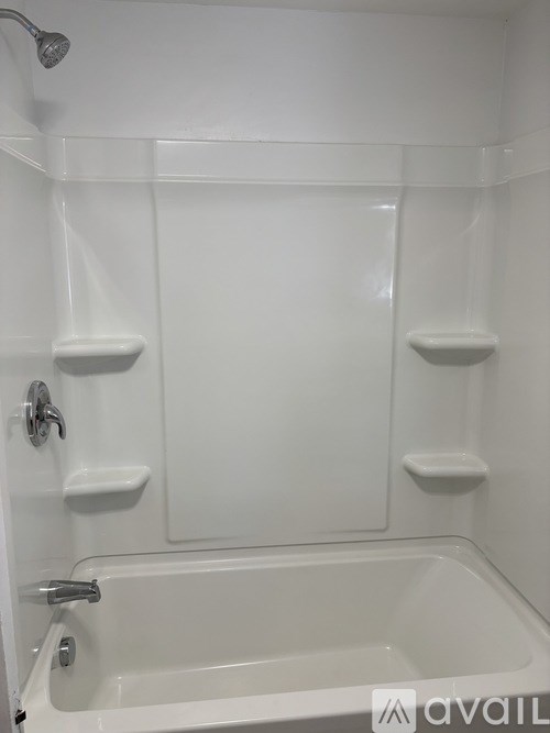 Source URL: https://prod-avail.s3.amazonaws.com/public_images/41501917/listing/IMG_6900.jpeg